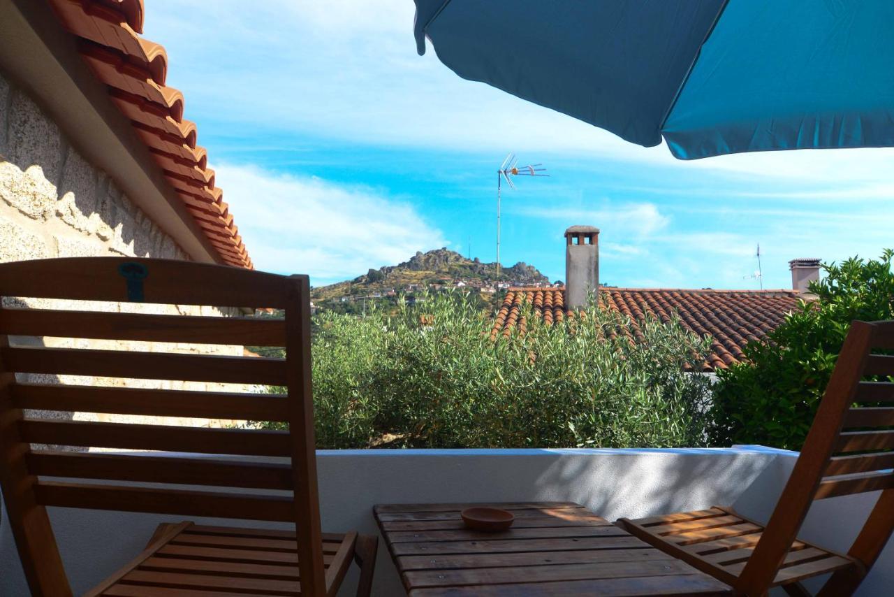 Casa Do Guardado Villa มอนซานโต ภายนอก รูปภาพ