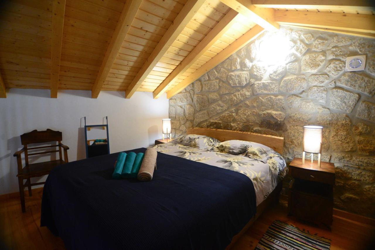 Casa Do Guardado Villa มอนซานโต ภายนอก รูปภาพ