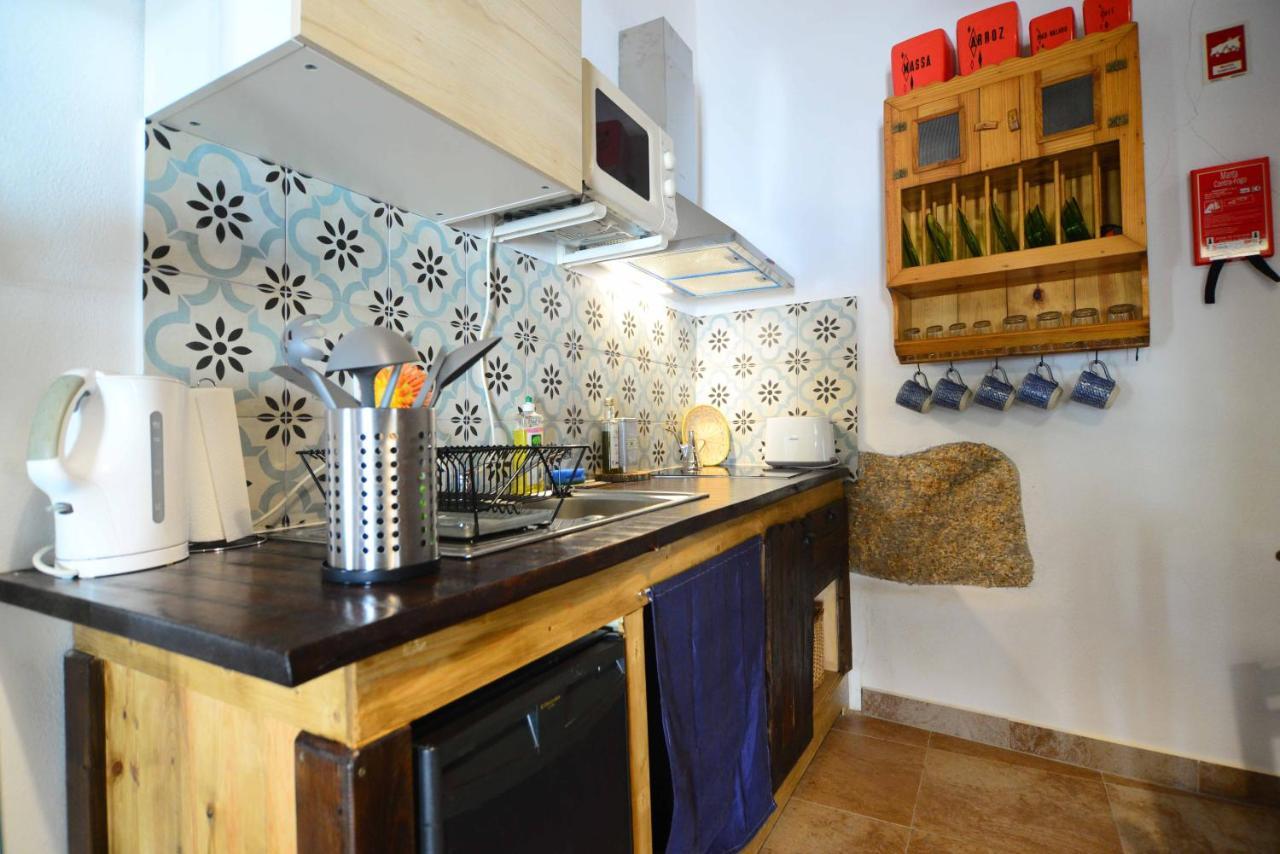 Casa Do Guardado Villa มอนซานโต ภายนอก รูปภาพ